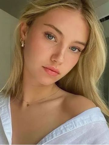 Яна